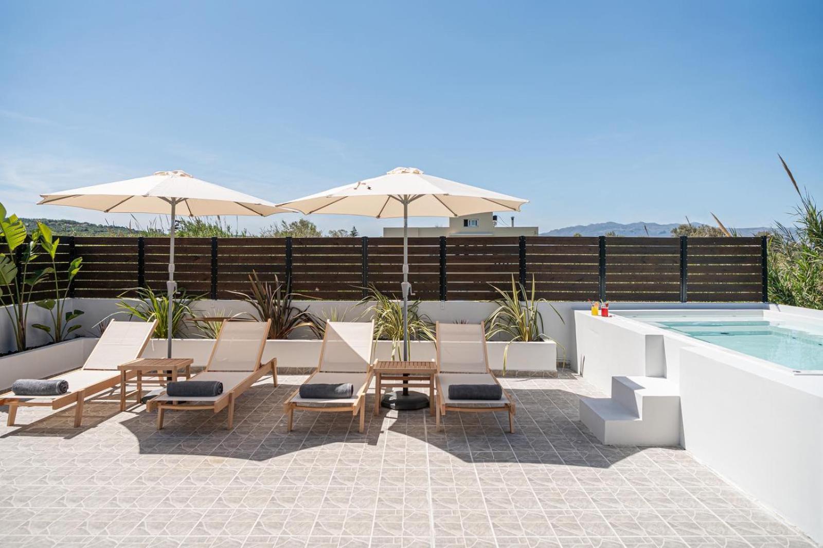 Sol Luxury Apartment - Close To The Beach With A Private Mini Pool Chania  Eksteriør billede